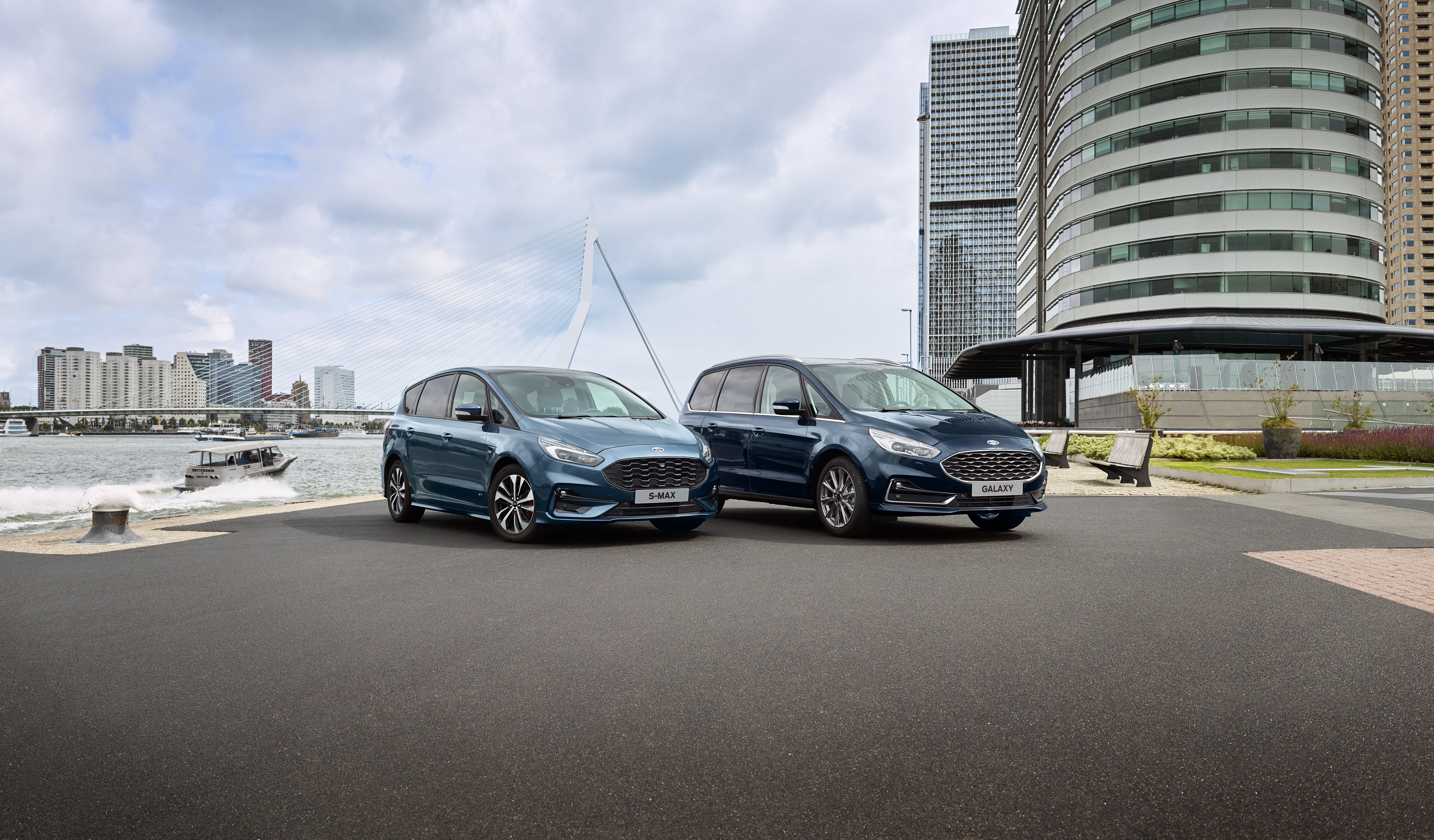 Ford S-Max Hybrid 2021
