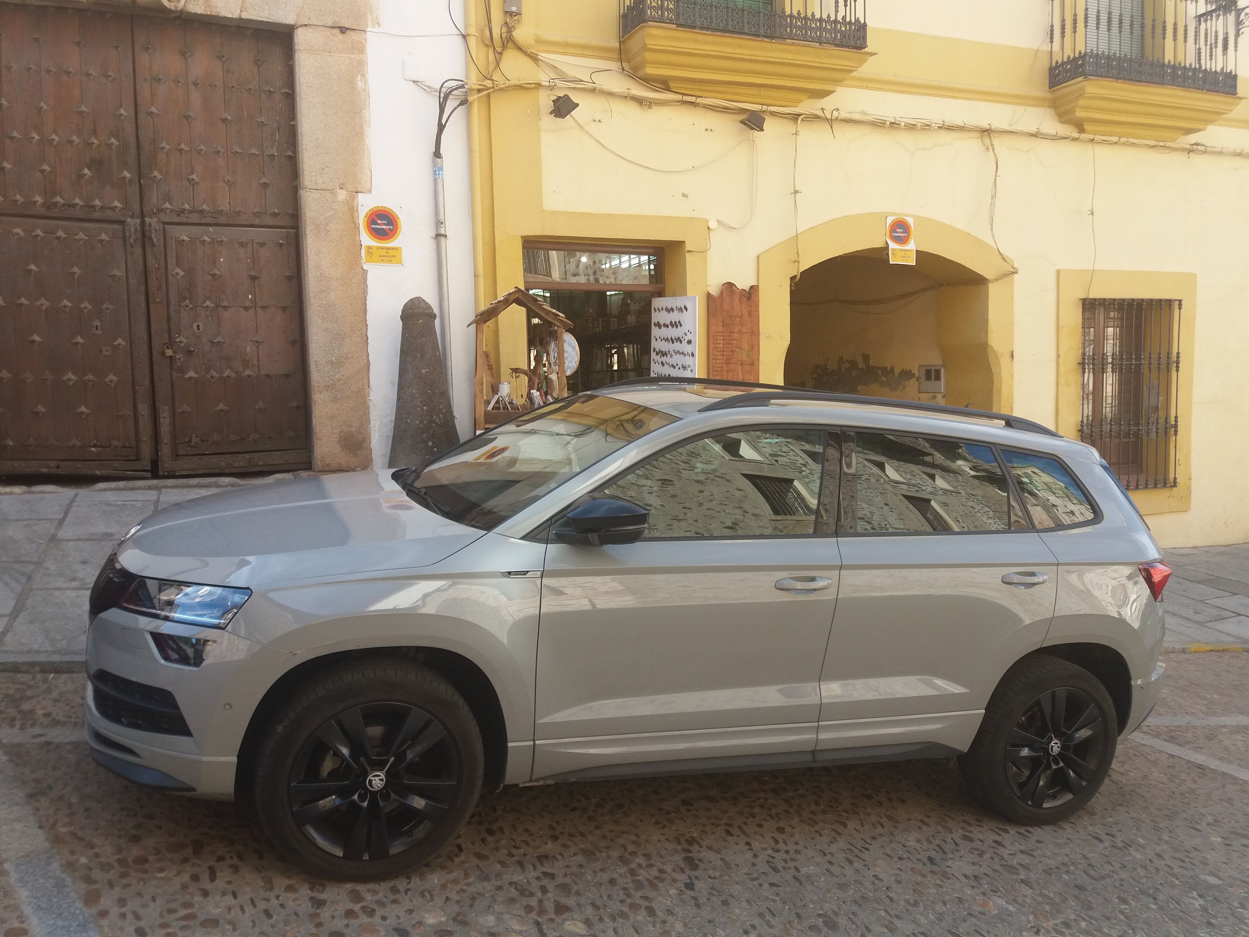 Skoda Karoq 1.5 TSI de larga duración