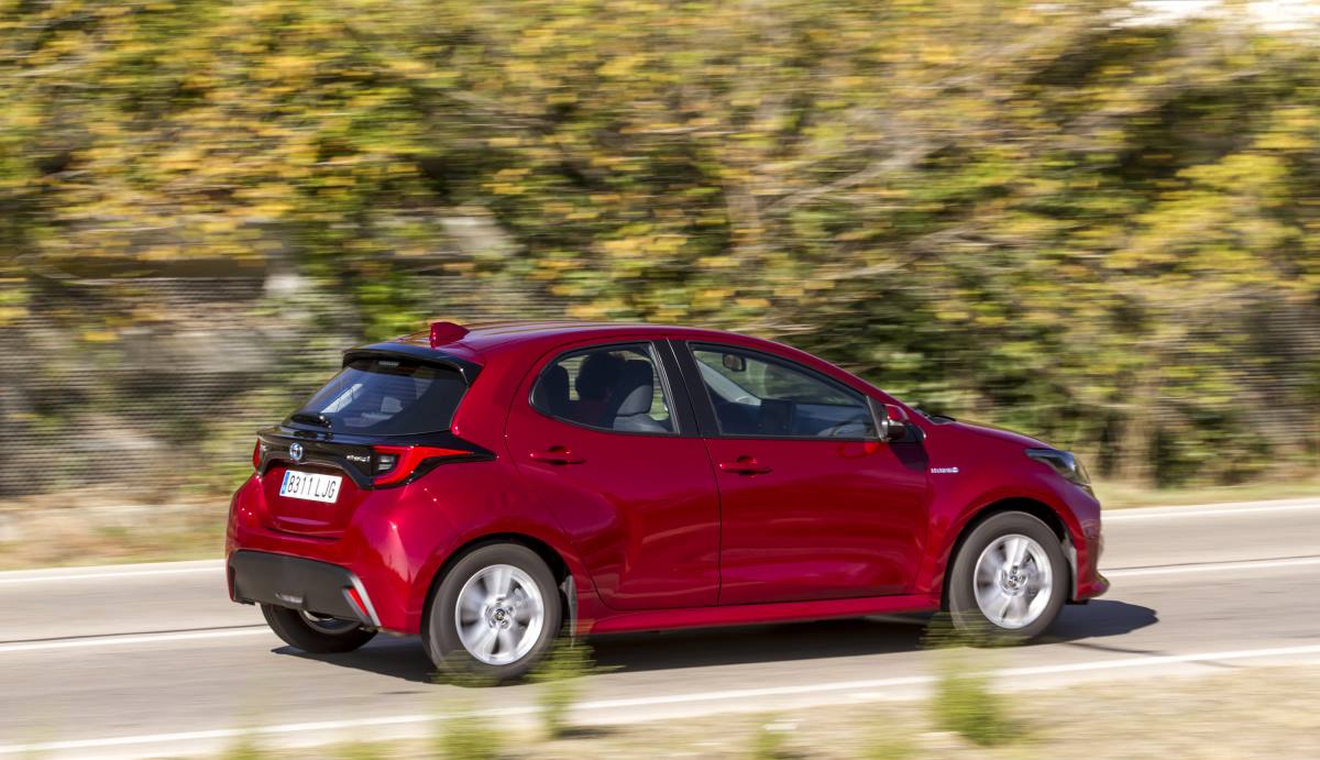 Toyota Yaris Hybrid 4