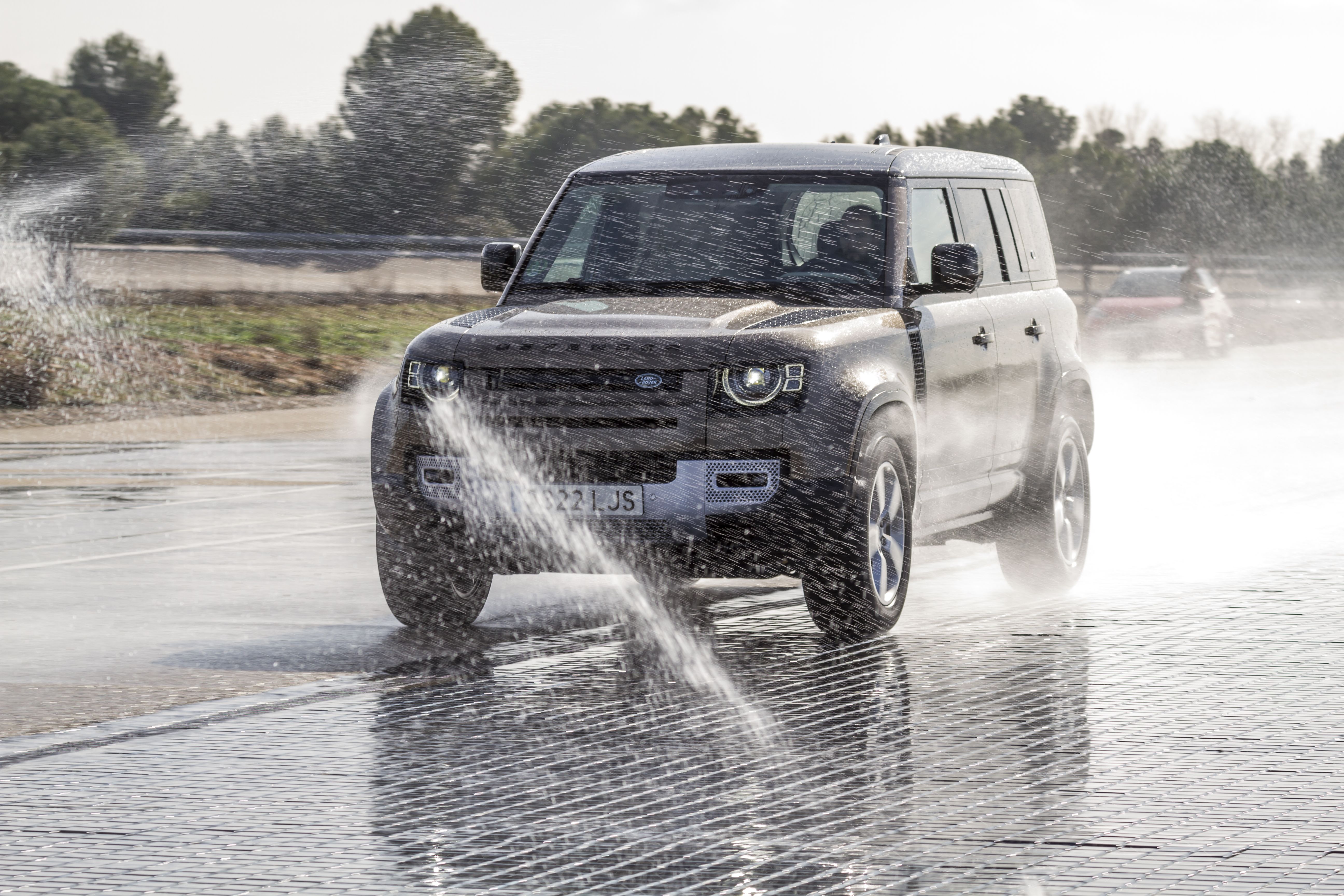 Land Rover Defender. Finalista a Coche del Año en Europa 2021 