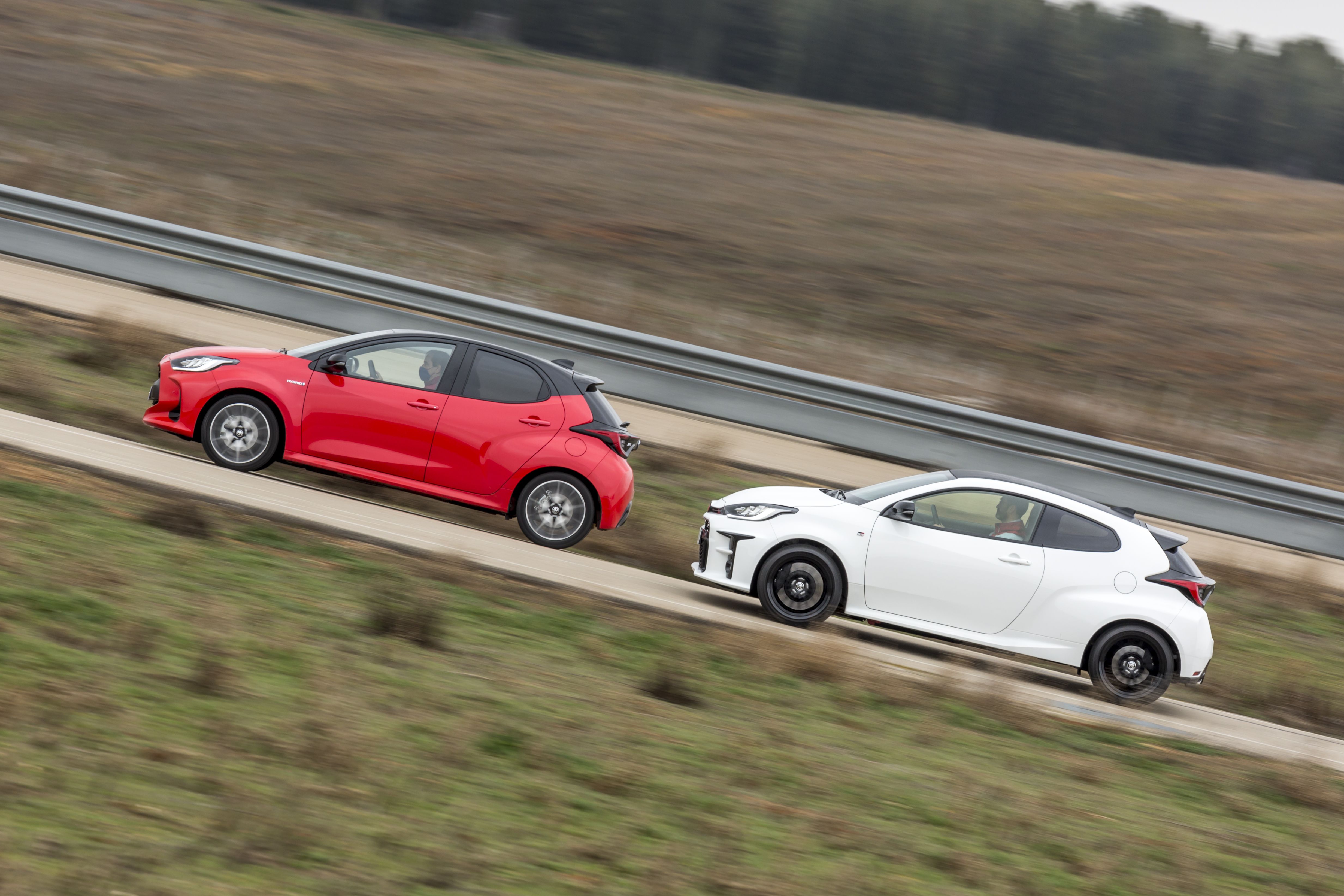Toyota y su oferta más completa de coches híbridos eléctricos.