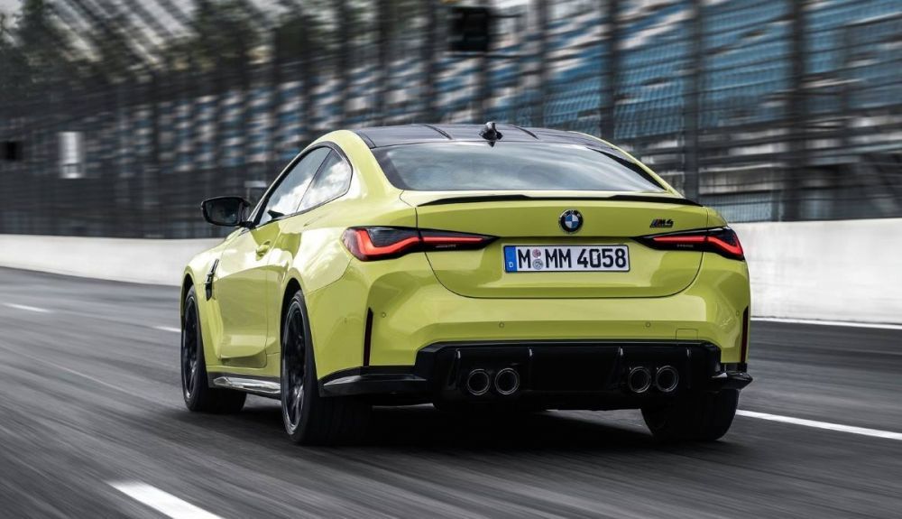 bmw m4 competition 2021 2 1 1000x575