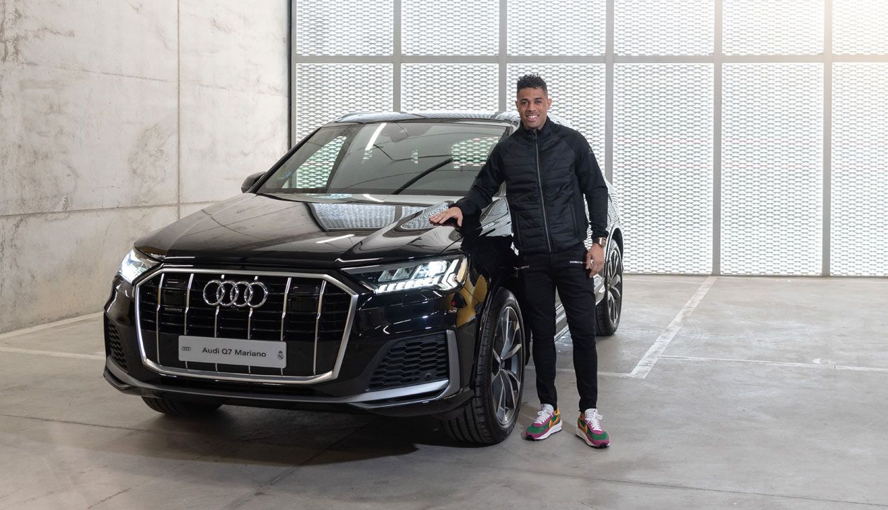 Mariano con su Audi Q7