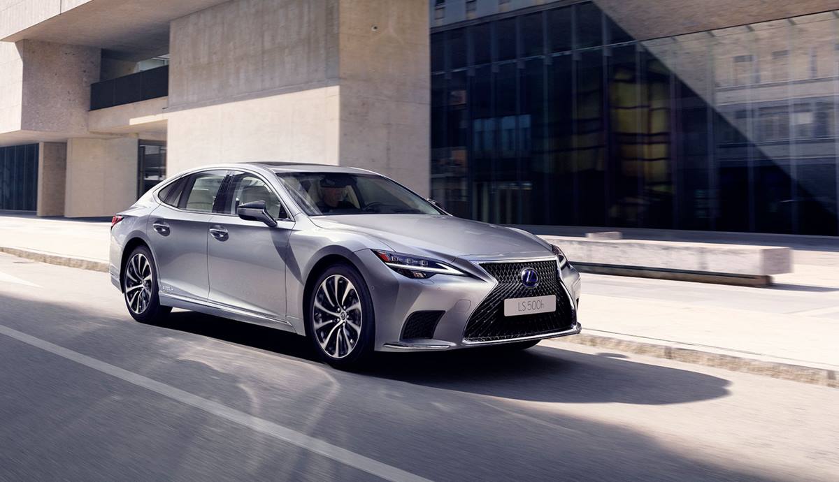 Lexus LS 500h 2021