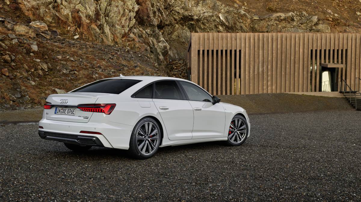 Audi A6 TFSIe 1