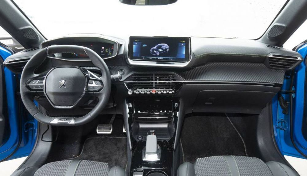 Peugeot 208.