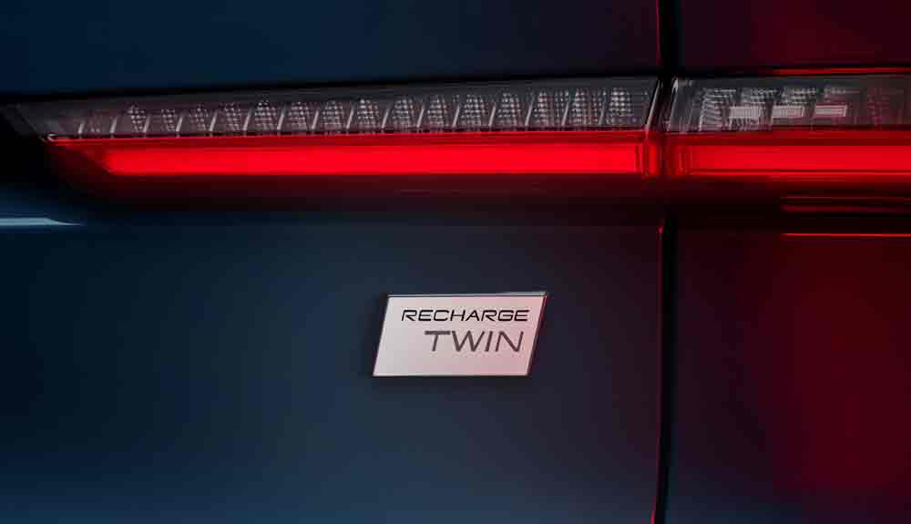 Volvo C40 (2)