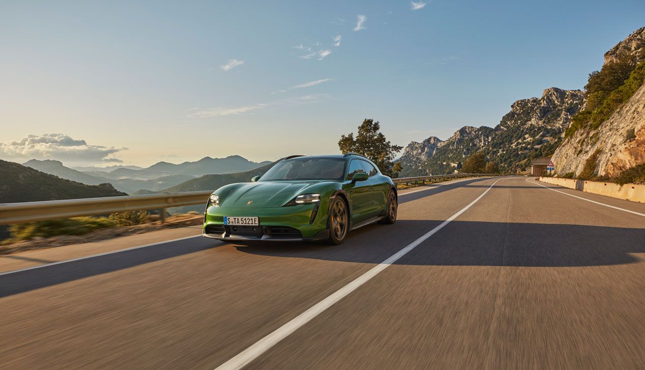 Porsche Taycan Cross Turismo