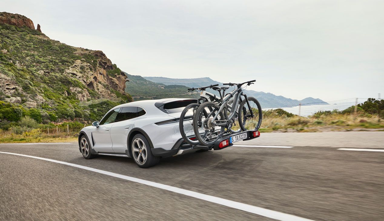 Porsche Taycan Cross Turismo