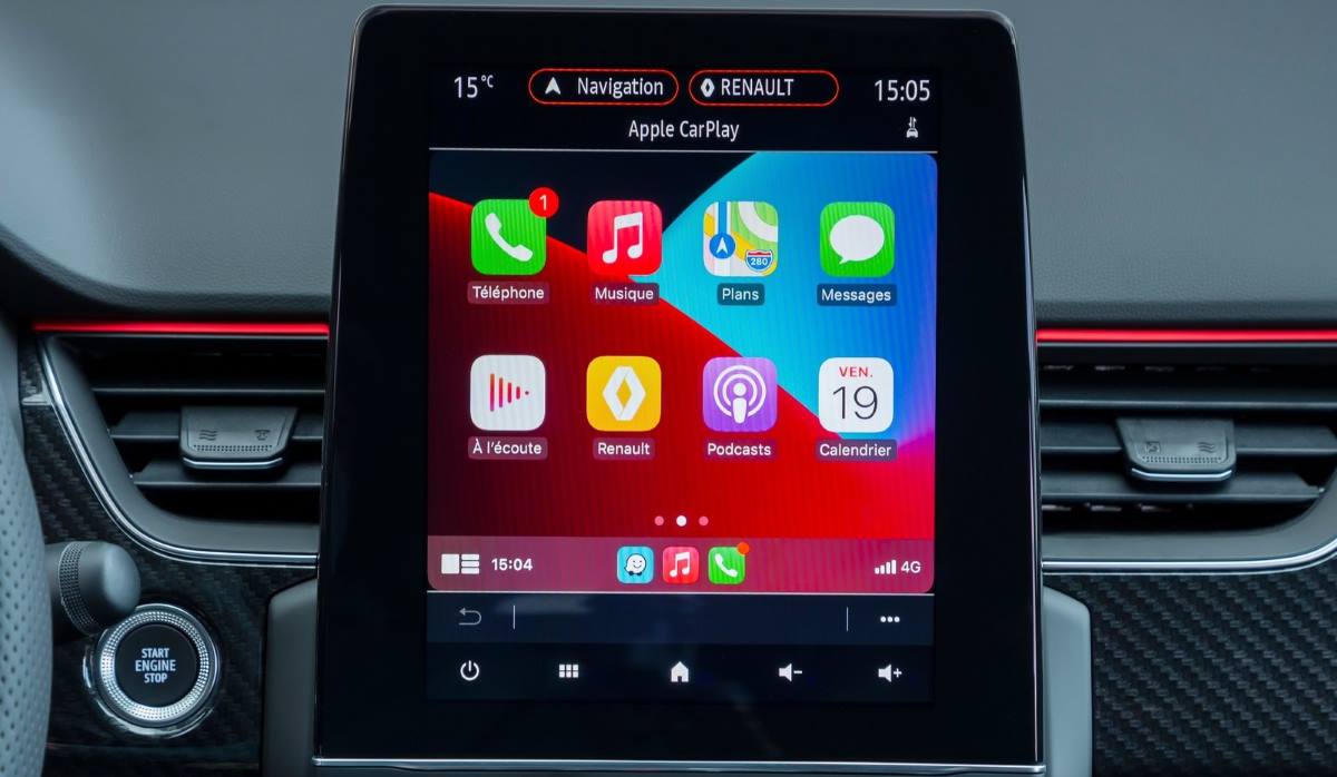 Pantalla del sistema multimedia del Renault Arkana 2021
