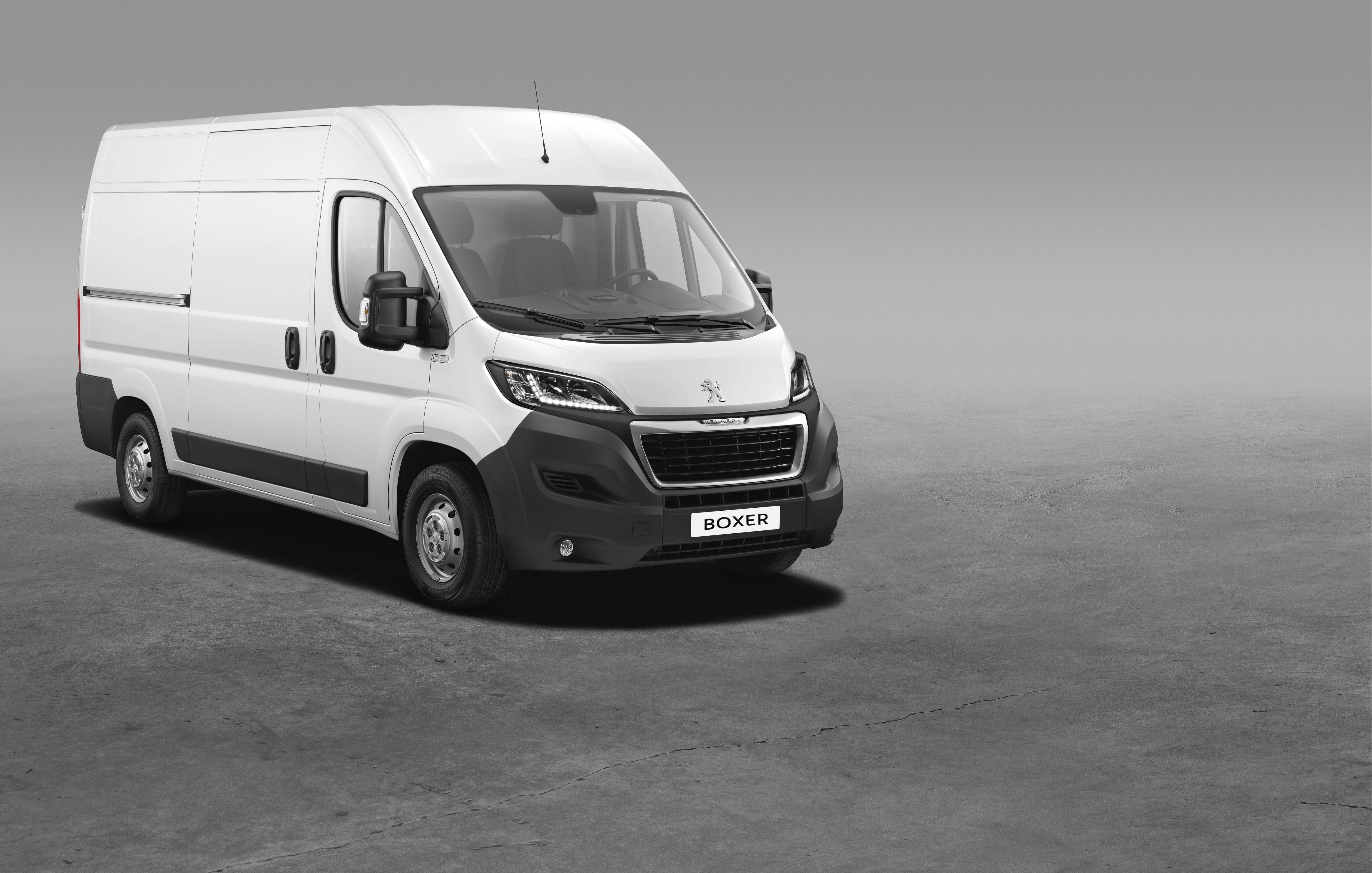 PEUGEOT BOXER 