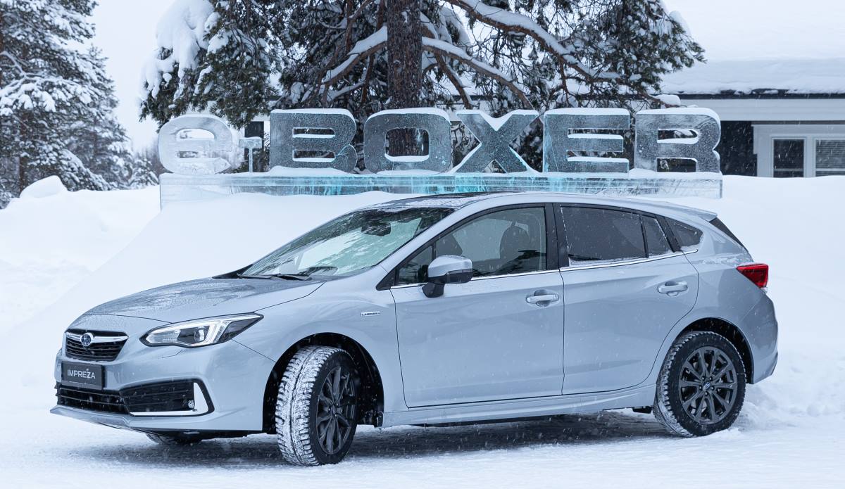 Subaru Impreza EcoHybrid 2021 3