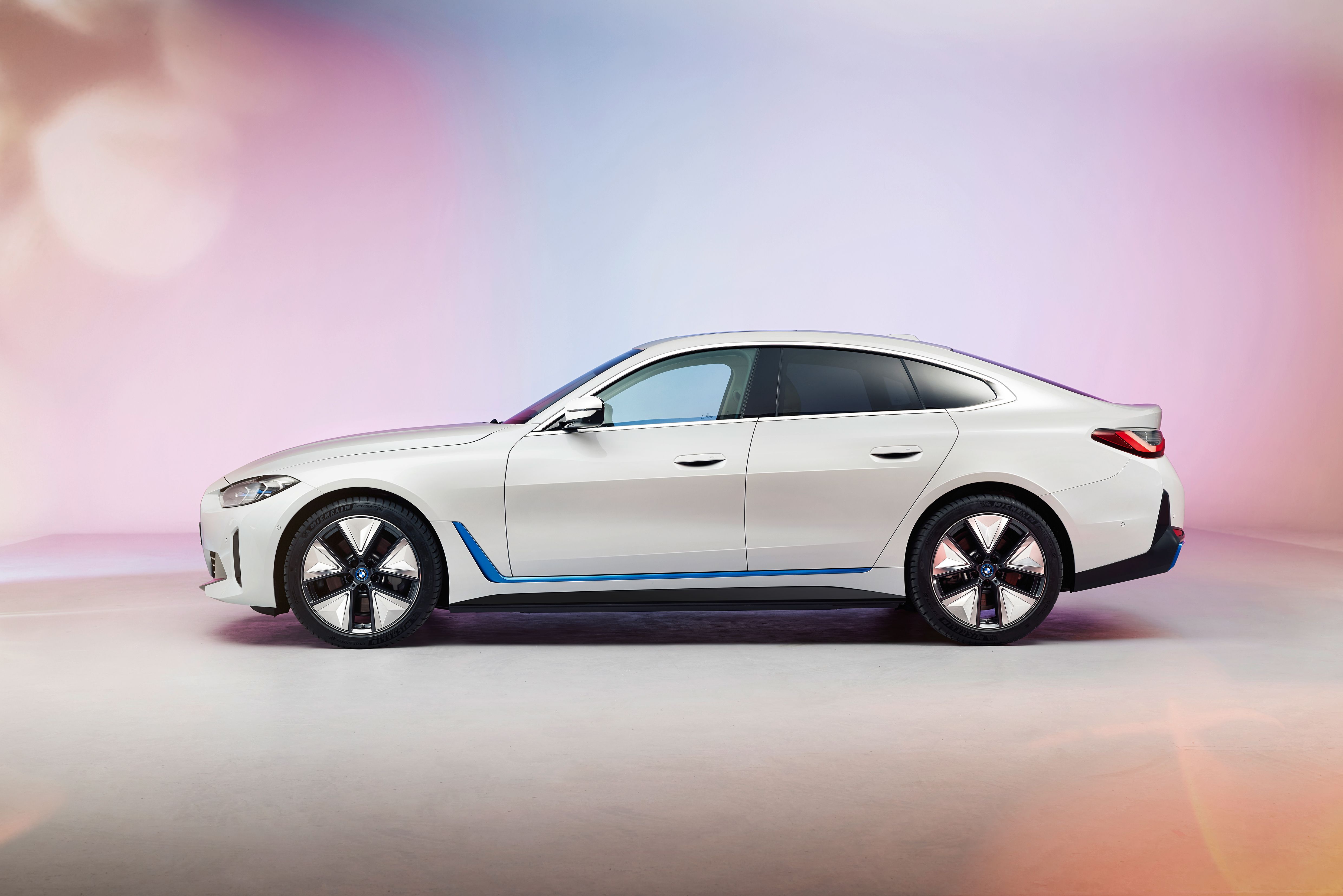 BMW i4 2021