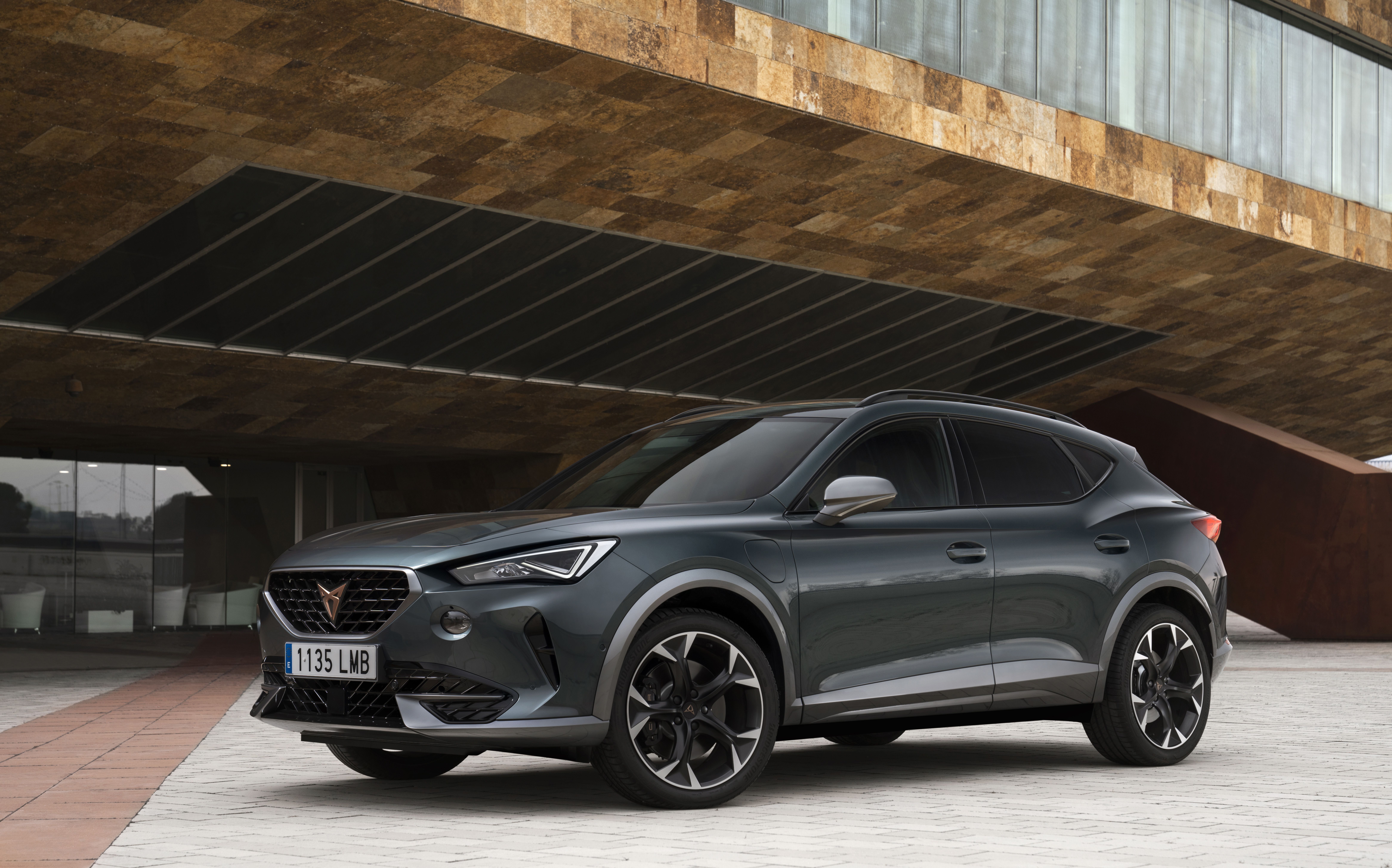 Cupra Formentor E Hybrid (1)