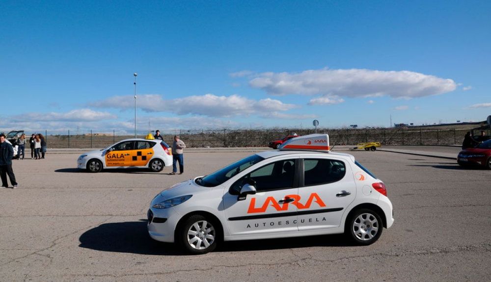 La DGT saca a concurso 35 plazas para examinadores de tráfico