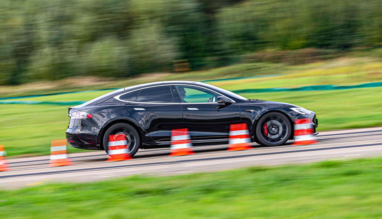 Tesla Model S P100D