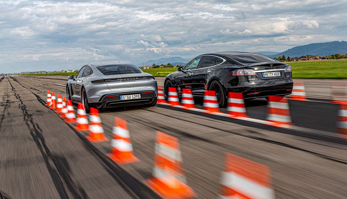 Porsche Taycan Turbo S vs Tesla Model S P100D, a prueba los dos eléctricos de referencia