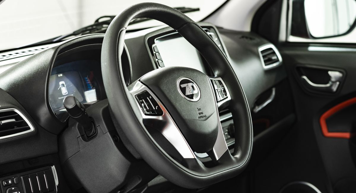 Invicta Electric D2S: su interior