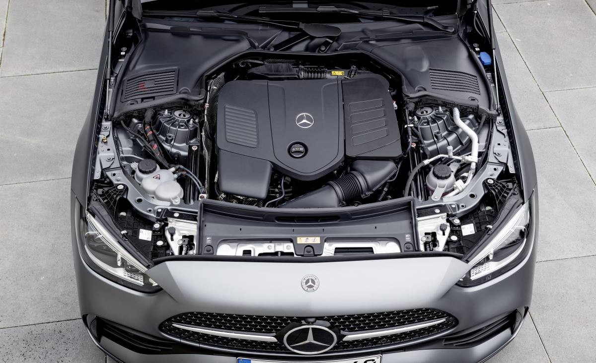 Los motores y la tecnología del nuevo GLC también se toman del Clase C (en la foto).