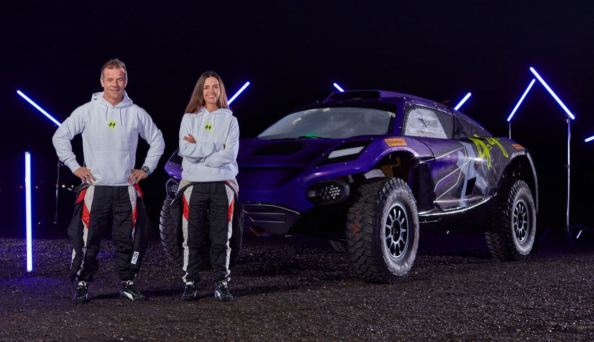 Cristina Gutiérrez, junto a Loeb en el equipo X44.