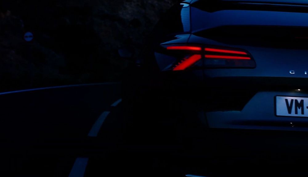 Primera vista trasera del nuevo Citroën C5 Primera vista trasera del nuevo Citroën C5