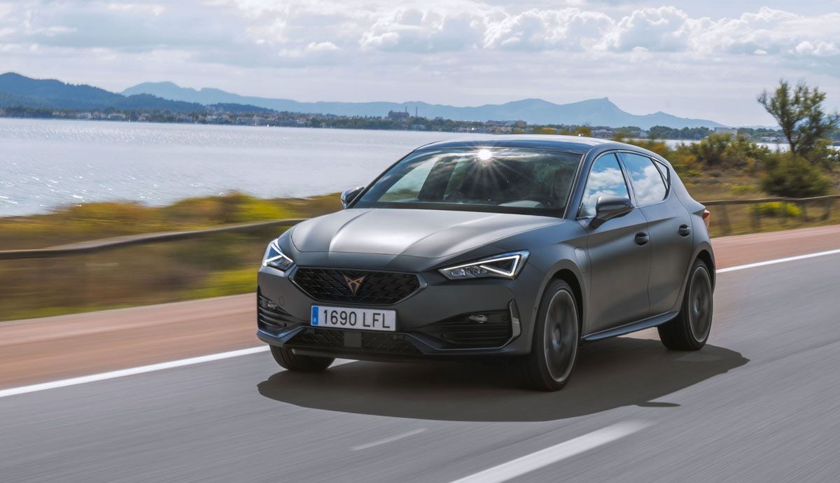 Nuevo Cupra León e-Hybrid de 204 CV de potencia.