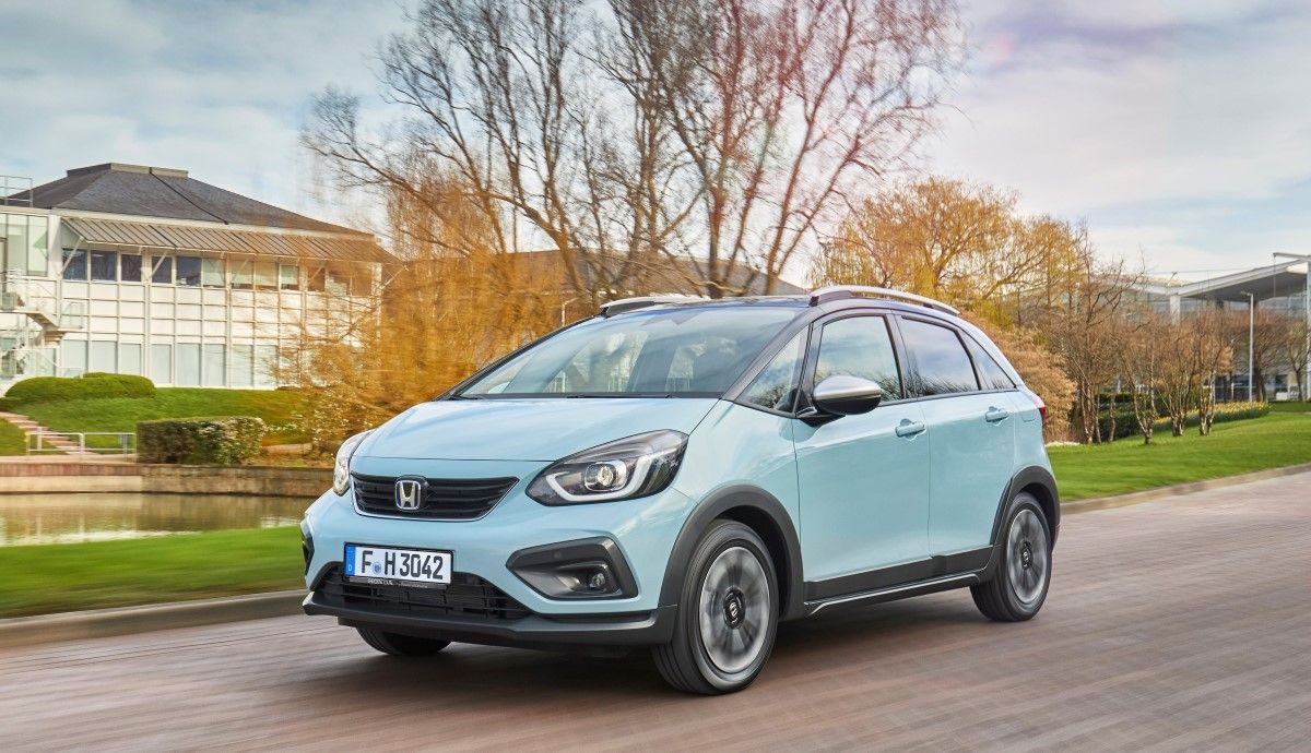 Honda Jazz Crosstar e:HEV 2021: probamos el nuevo coche, con estilo SUV y etiqueta ECO.
