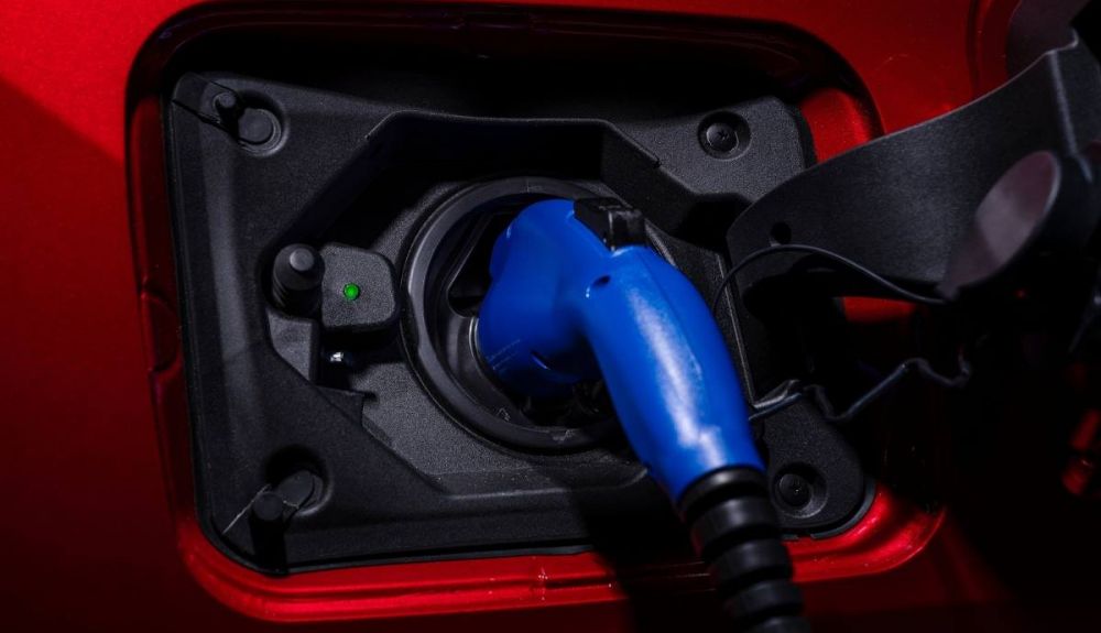 Con dos o cuatro ruedas motrices, el BZ4X será un SUV eléctrico de lo más atractivo Con dos o cuatro ruedas motrices, el BZ4X será un SUV eléctrico de lo más atractivo