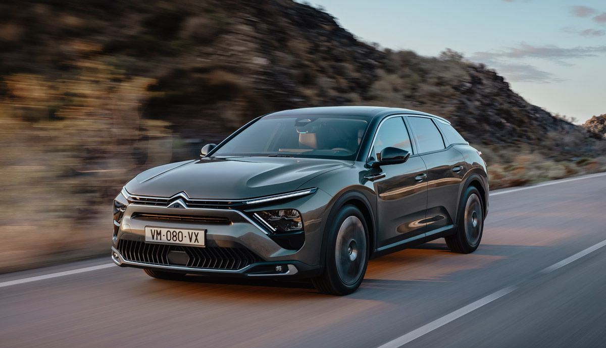 El nuevo Citroën C5 X es ya toda una realidad.