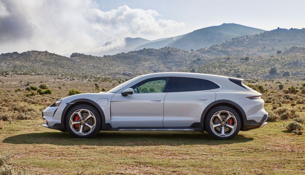 porschetaycancrossturismo2