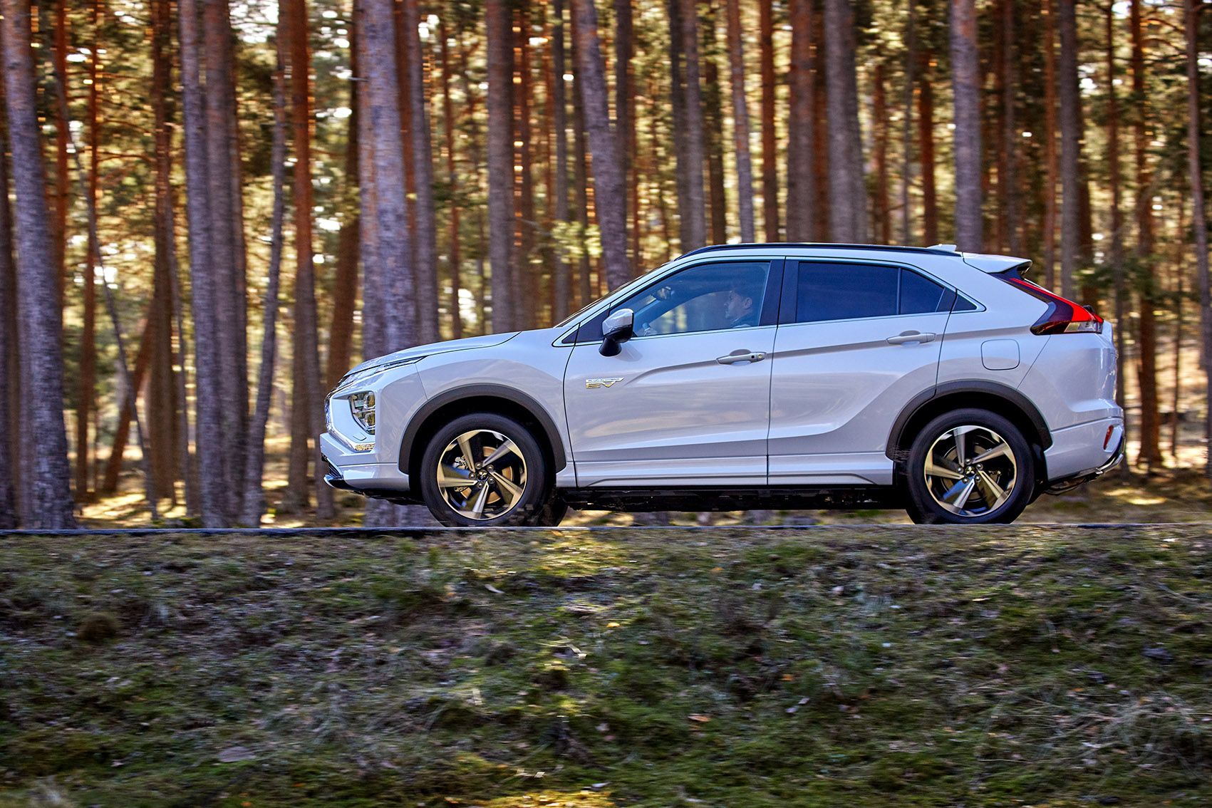 Mitsubishi Eclipse Cross PHEV 4WD 