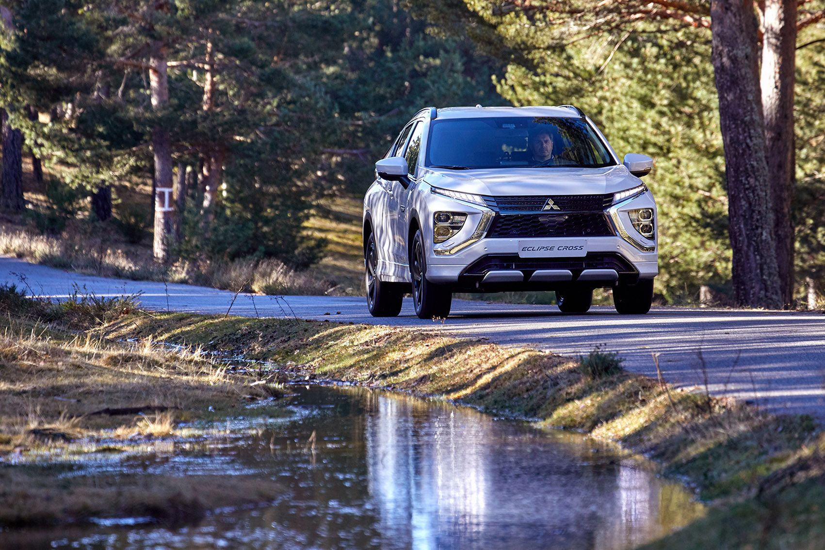 Mitsubishi Eclipse Cross PHEV 4WD 