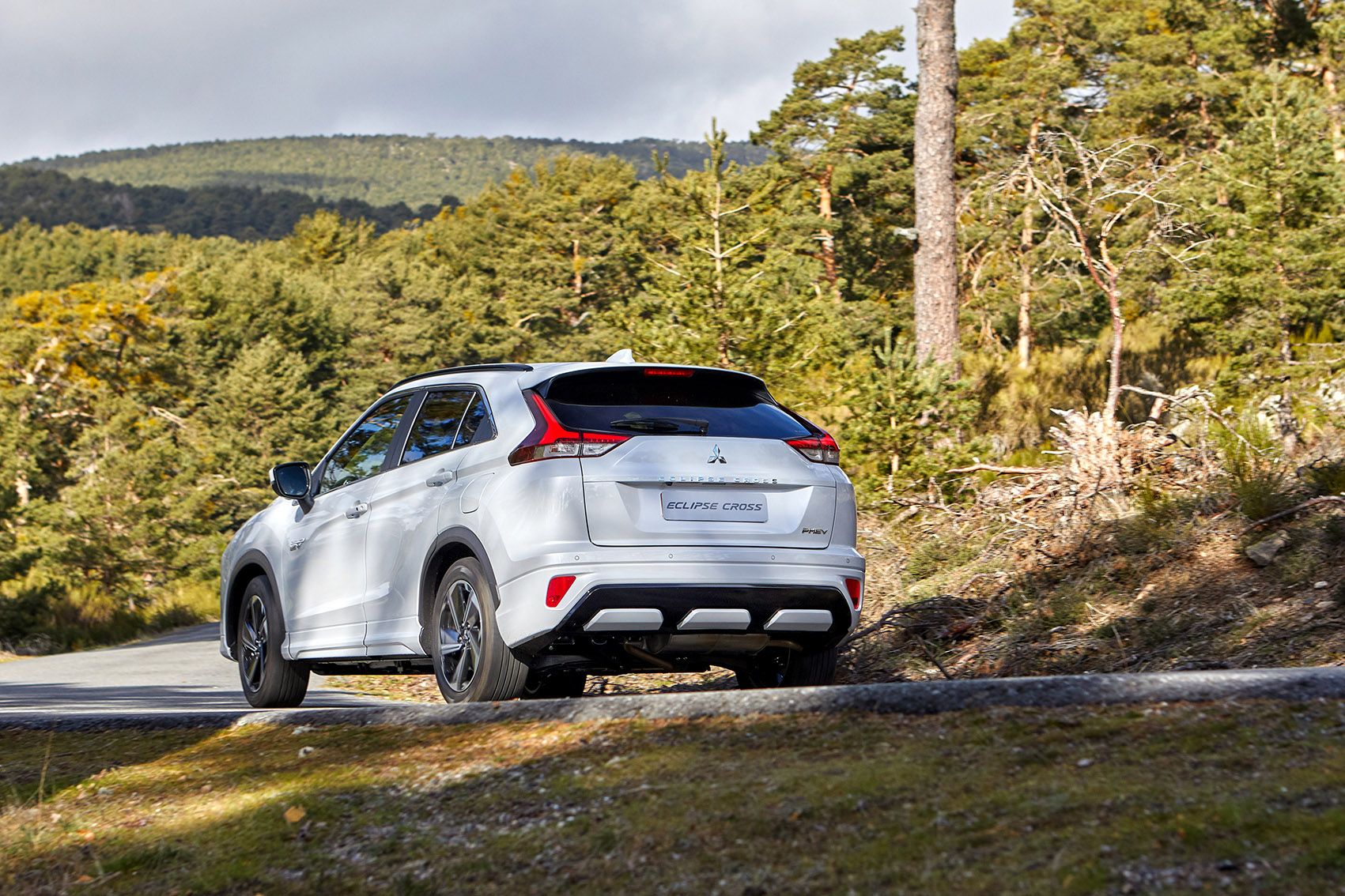 Mitsubishi Eclipse Cross PHEV 4WD 