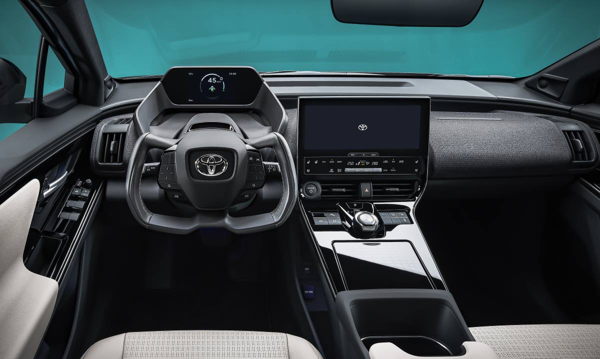 El interior del Toyota bZ4X Concept