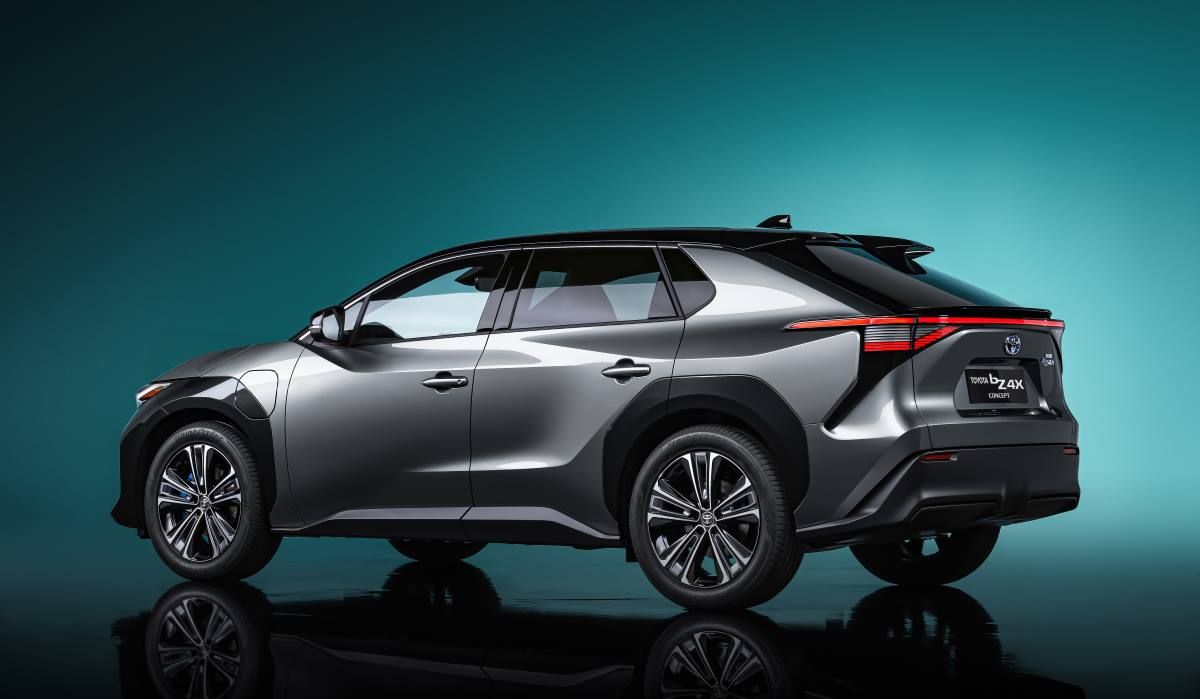 Toyota bZ4X Concept