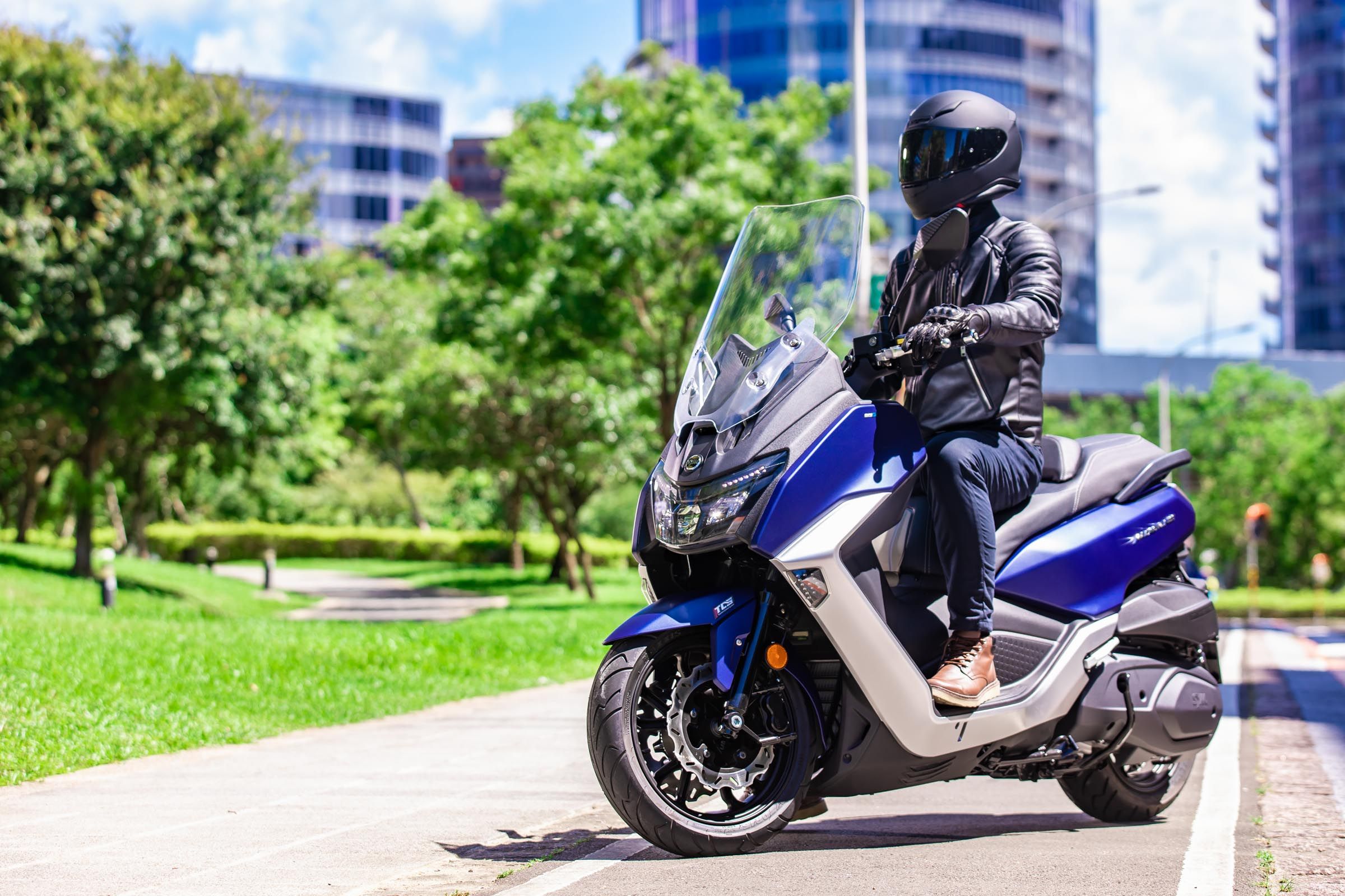 Nuevo SYM MAXSYM 400