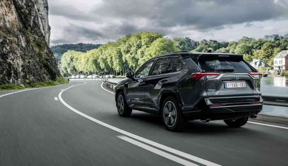 rav4phevdpl2020 dynamic 014