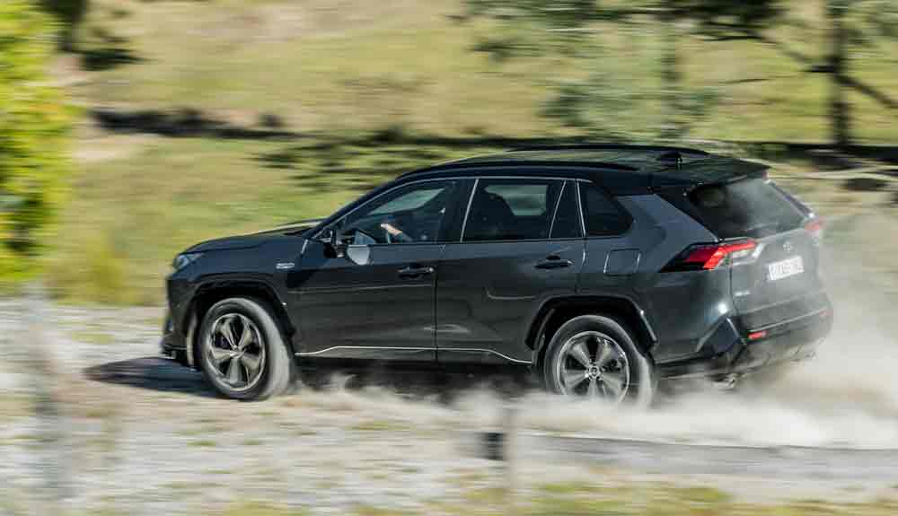 rav4phevdpl2020 dynamic 056
