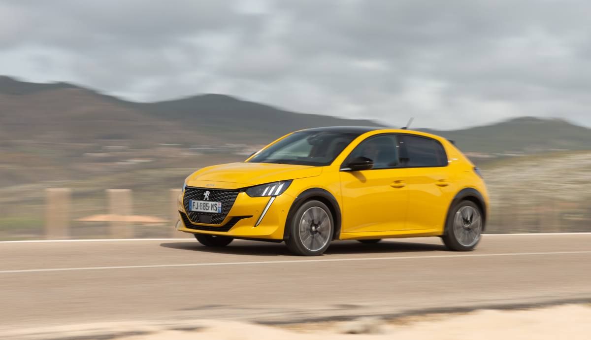 PEUGEOT 208 TESTDRIVE 0919TC 253