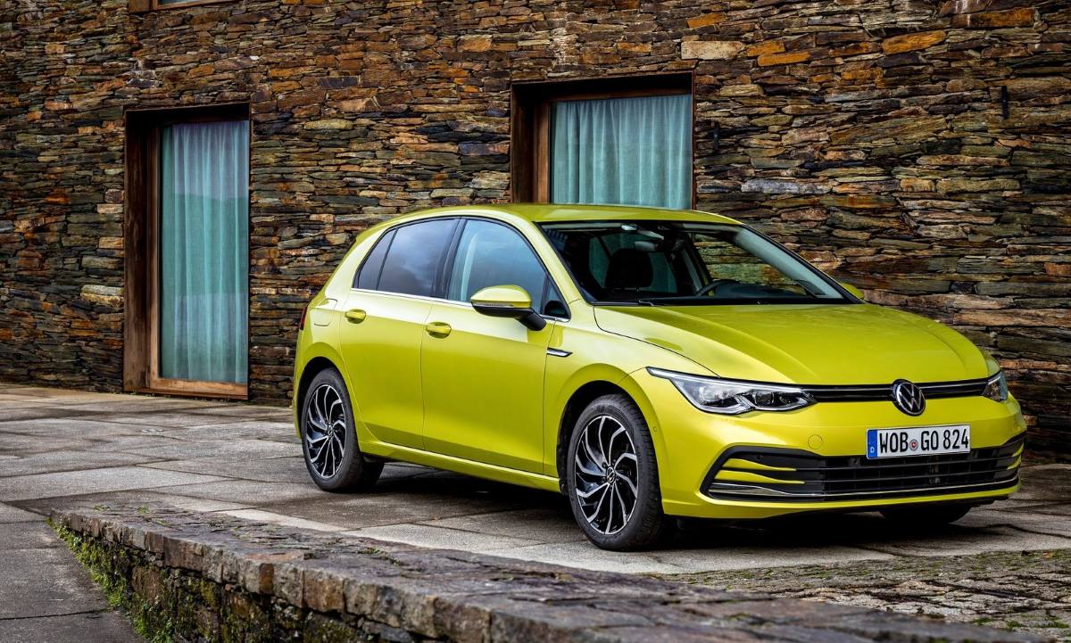 VW Golf eTSI