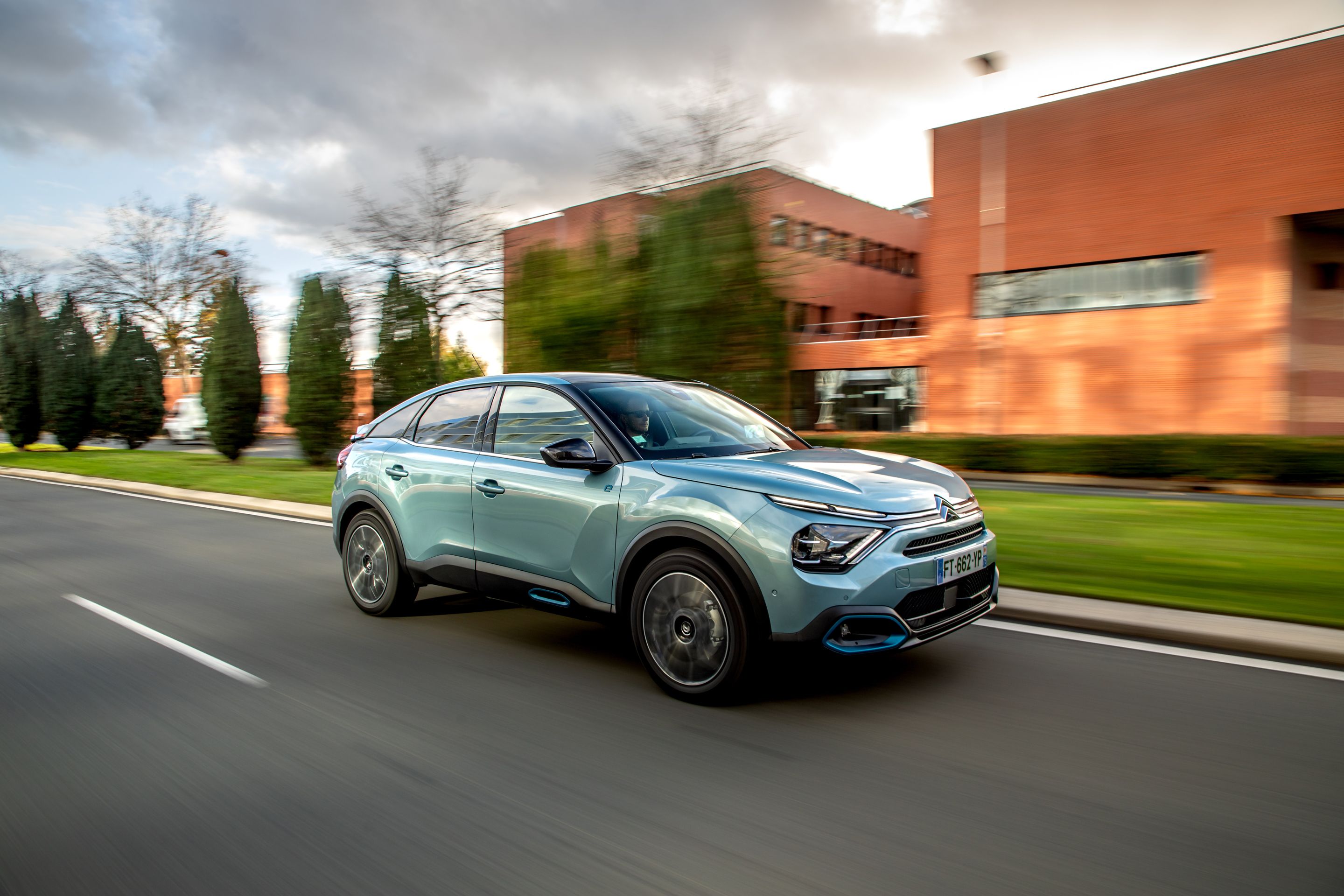 Citroën ë-C4 Shine 2021.