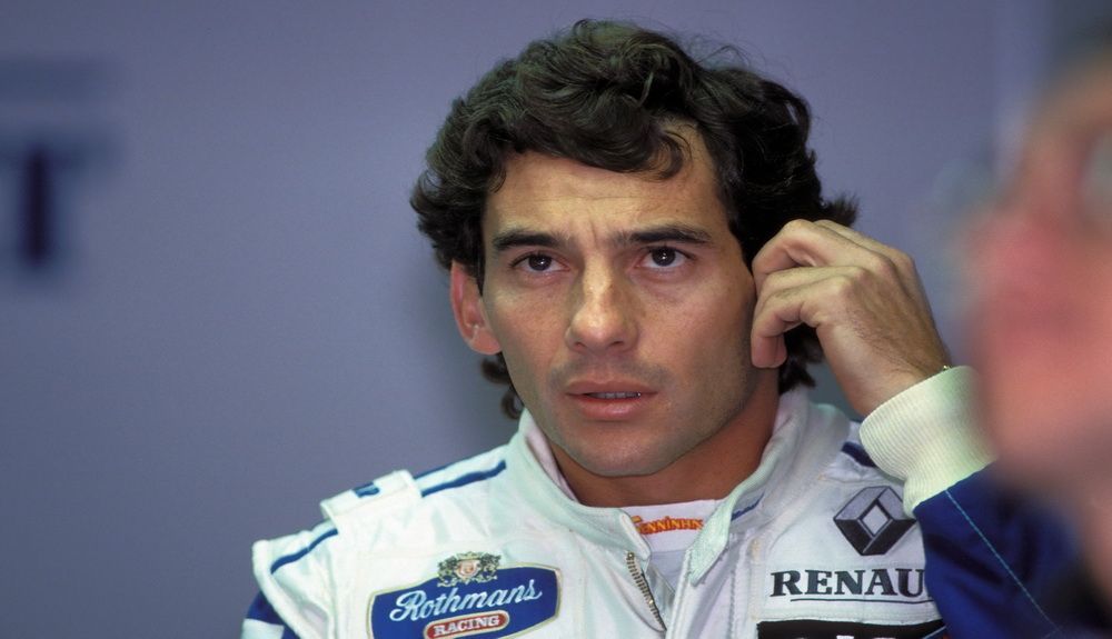 Ayrton Senna antes de la salida del GP de San Marino de 1994 Ayrton Senna antes de la salida del GP de San Marino de 1994