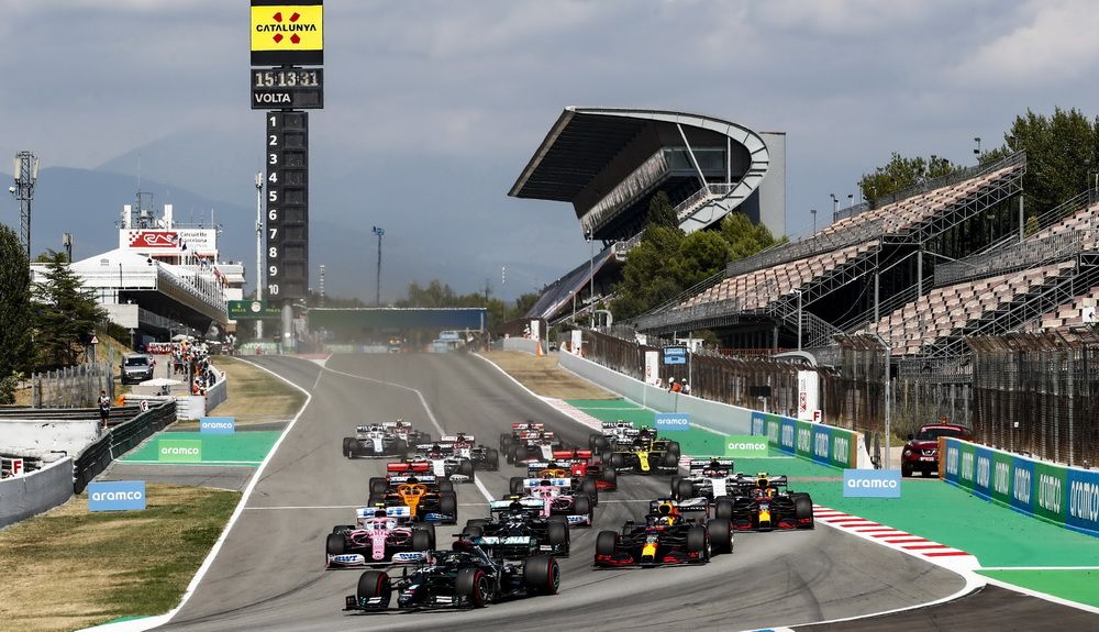 Salida de la carrera del GP de España de 2020