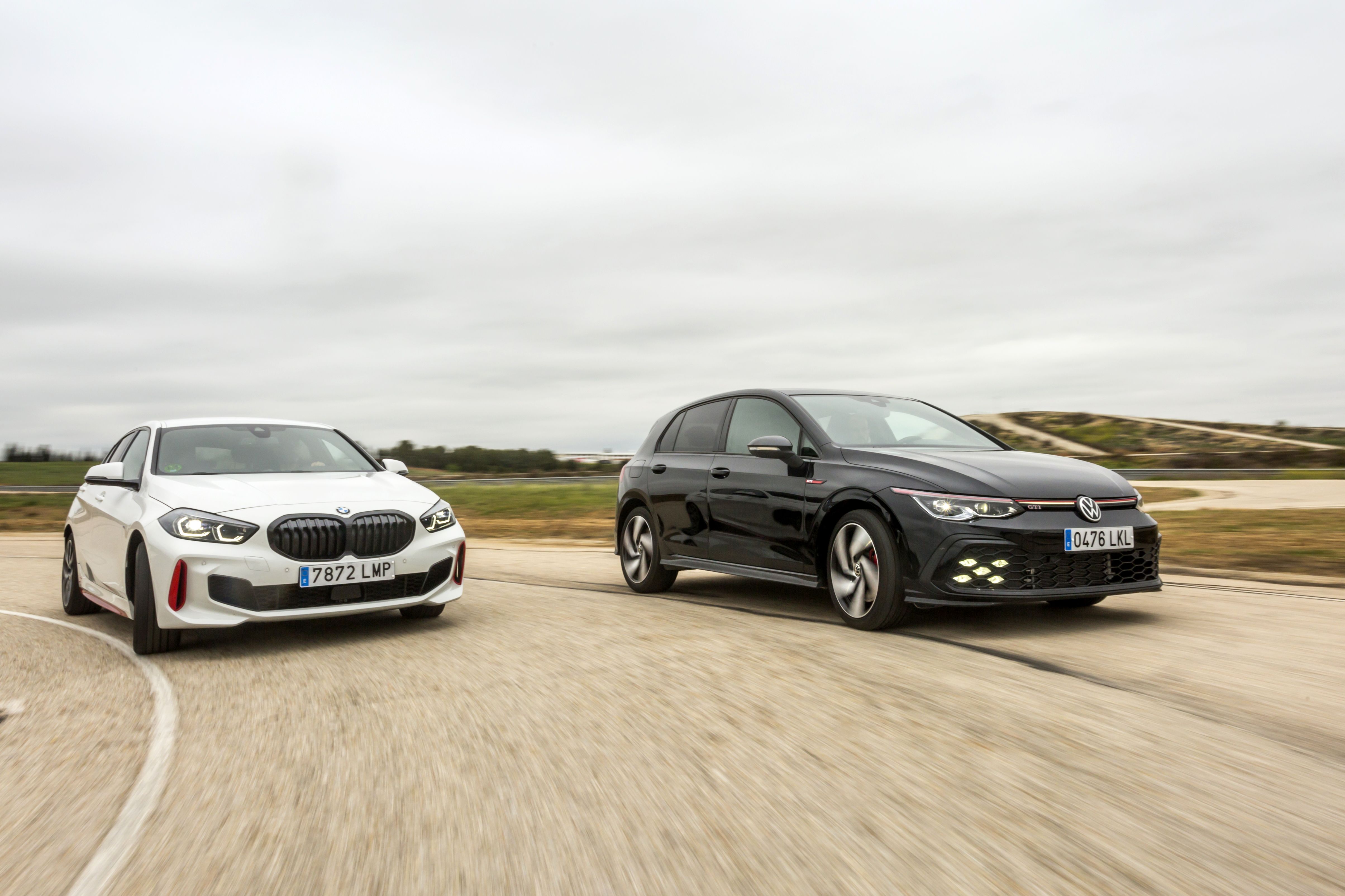Volkswagen Golf GTI vs BMW 128Ti