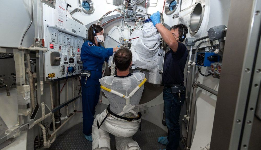 traje espacial 03 210514