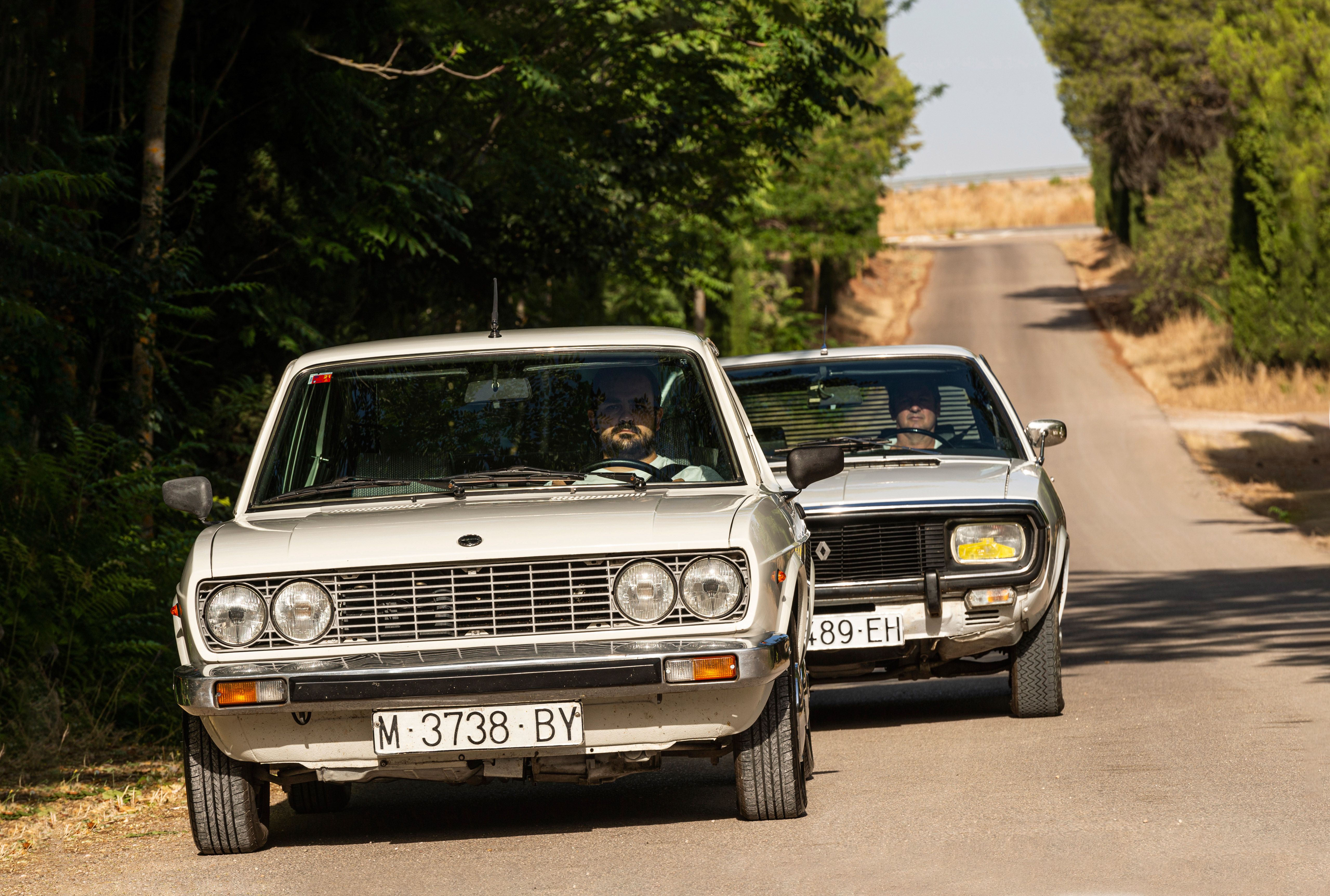 Renault 15 TL y Seat 128 1430.