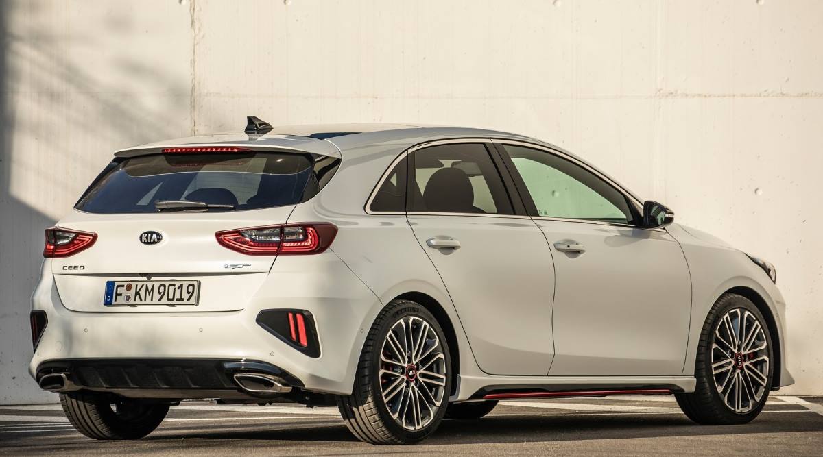 Kia Ceed GT 2019 1