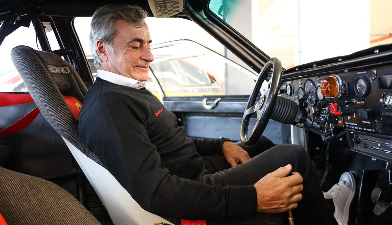 Los nuevos pilotos y copilotos de Audi en el Dakar visitan las instalaciones de Audi Sport.
