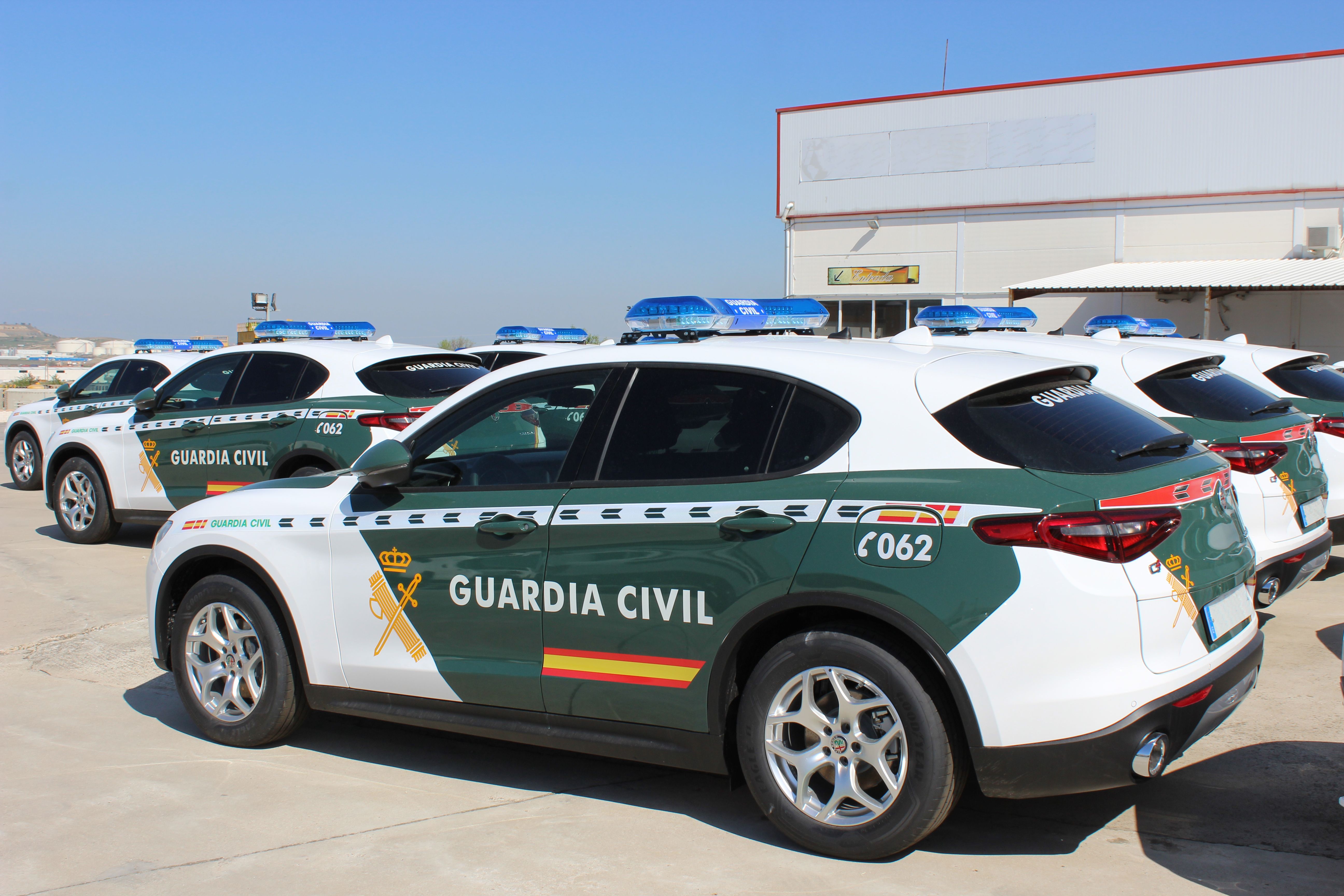 Así son los nuevos Alfa Romeo Stelvio de la Guardia Civil.
