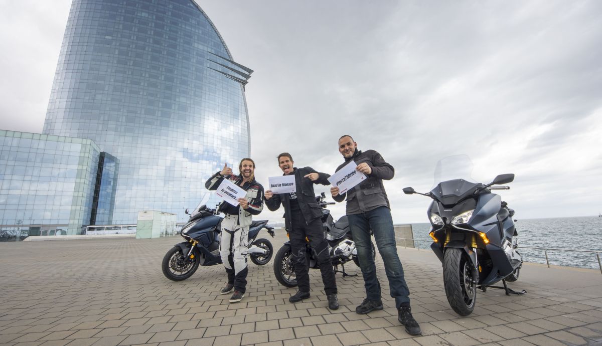 Ruta Barcelona Monaco en Honda Forza 750 (4) Ruta Barcelona Monaco en Honda Forza 750 (4)